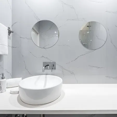 Guestready - A Modern Haven In The Centre *