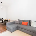 Διαμέρισμα Guestready - A Modern Haven In The Centre